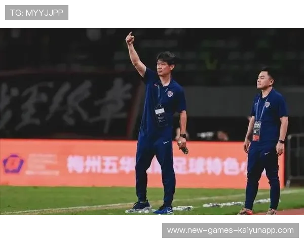 李霄鹏执教风格被批被赞的真真假假分析